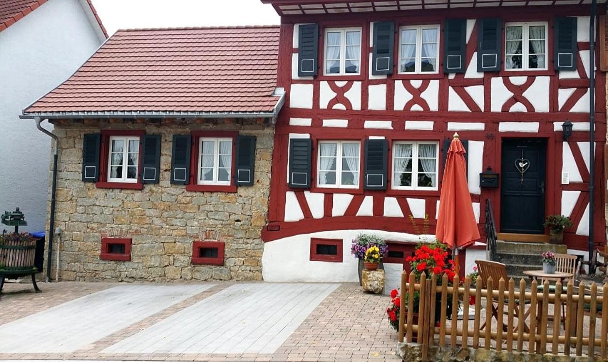 Ferienwohnung Traumschiff Erzingen Екстер'єр фото